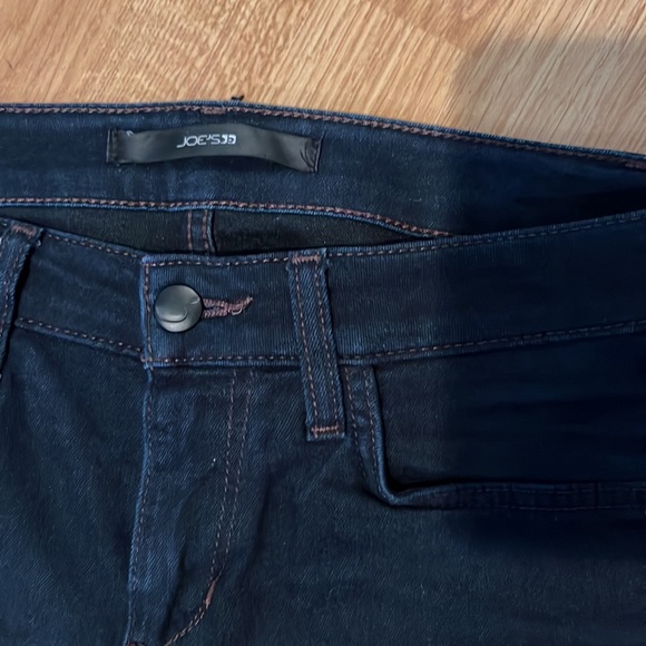 Joes Dark Wash Mid-Rise Skinny Jeans Size 27. Used but in great condition - Picture 3 of 5